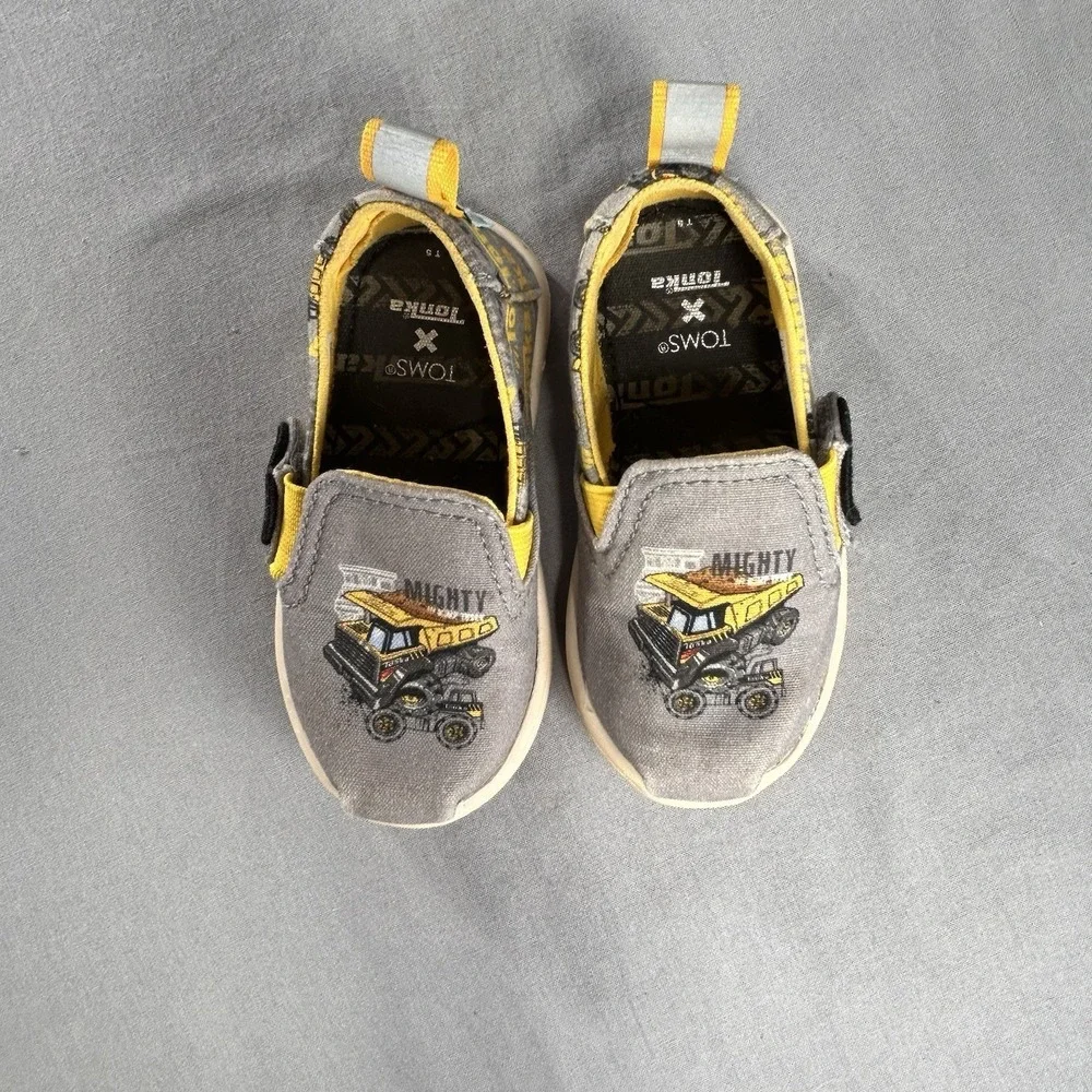 TOMS X Tonka Trucks Toddler Boys' Tiny Alpargata Slip-On Shoes Boys Size‎ 5